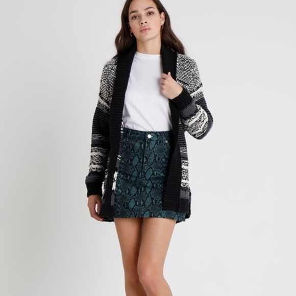 NEW Free People Cozy Cabin Cardigan - Picture 2 of 8